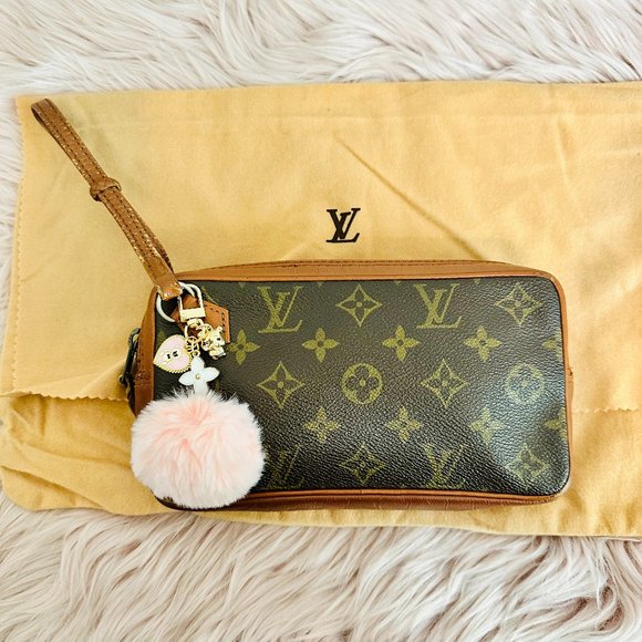 AUTHENTIC LOUIS VUITTON MONOGRAM CLUTCH WRISTLET VINTAGE - Picture 1 of 11